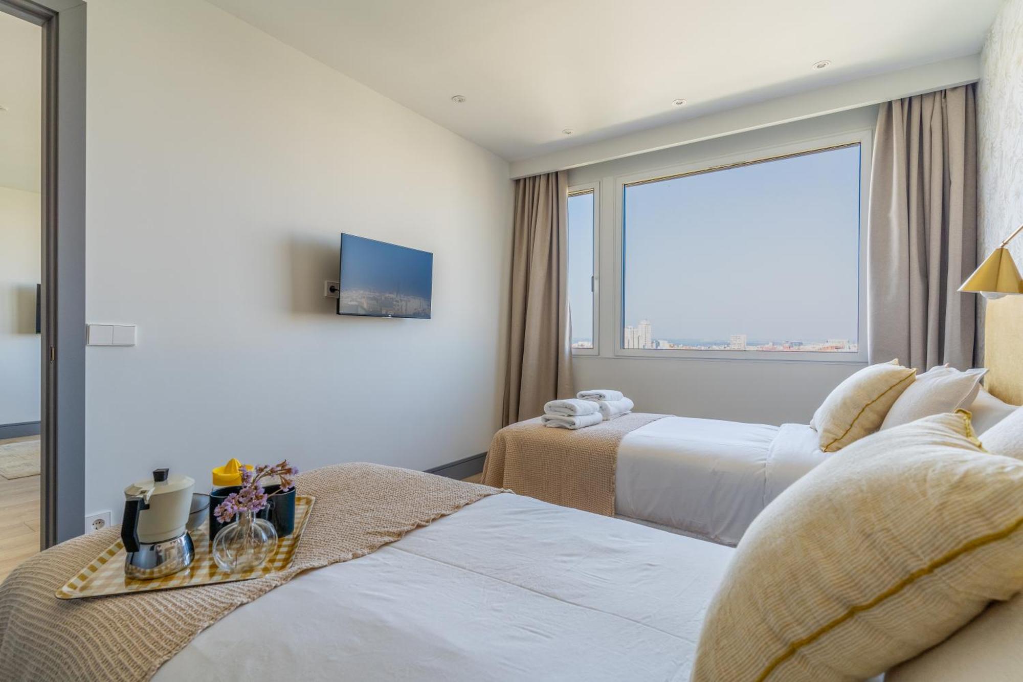 Modern And Bright-2Bedrooms 1Bathroom-Colon Madrid Exterior photo